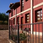 El Molin De Petra Country house Valbucar