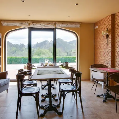 El Molin De Petra Country house